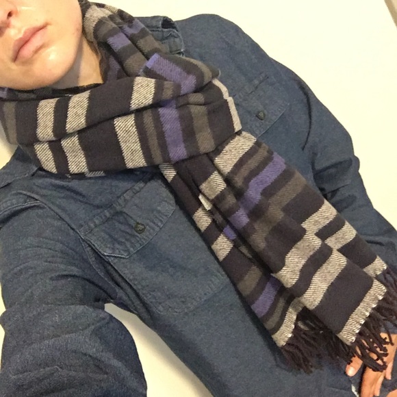 GAP Accessories - Striped gap scarf